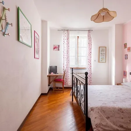 Antica Porta Delle Cinque Terre