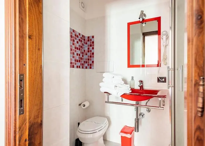 Antica Porta Delle Cinque Terre Pignone