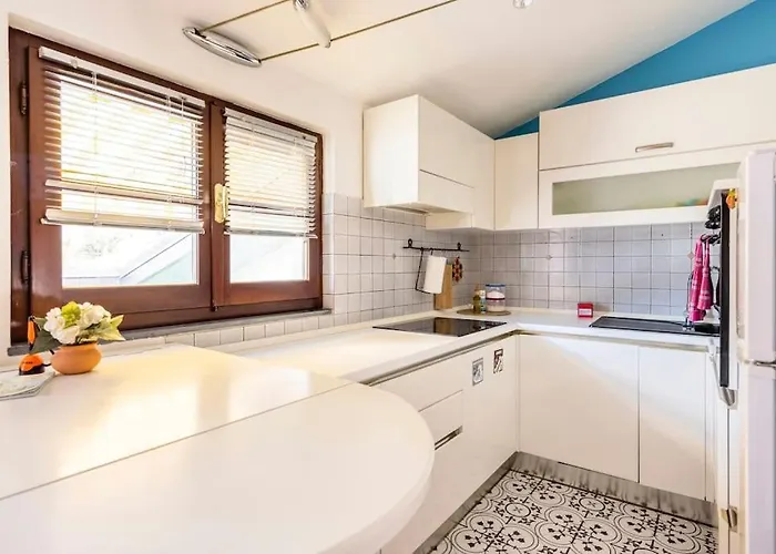 Antica Porta Delle Cinque Terre